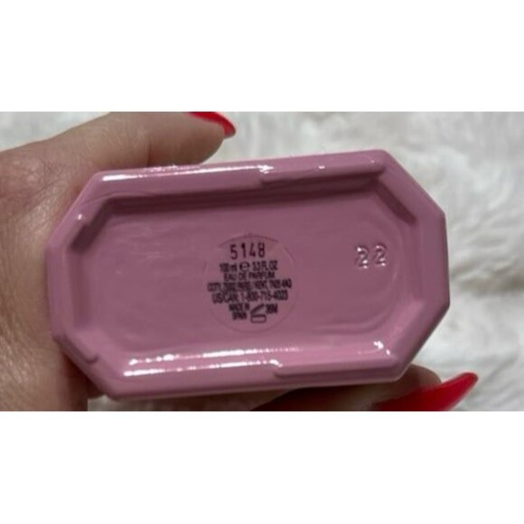 Gucci flora gorgeous gardenia 3.3 oz eau de parfum - Picture 2 of 2